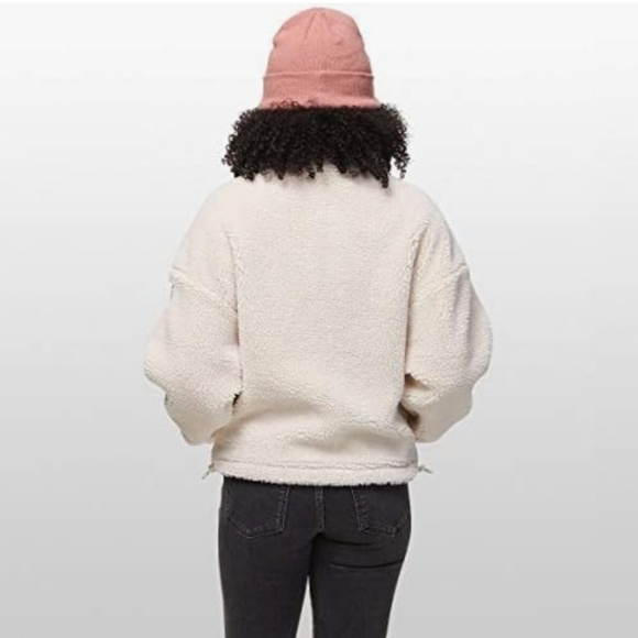 Alo Yoga womens Flurry Sherpa Jacket Faux Fur Coat Size Medium - Picture 4 of 17